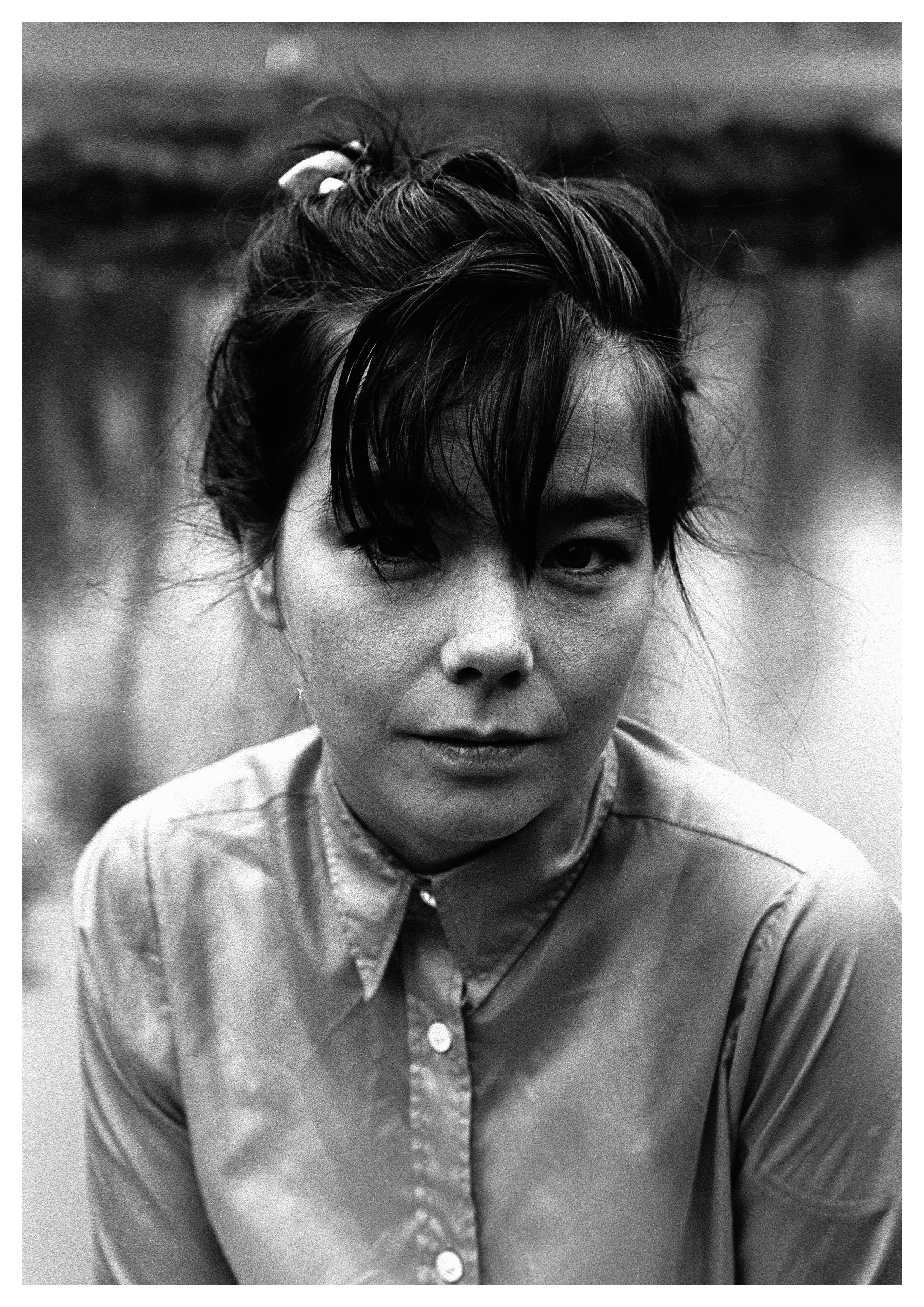 Reproduction Vintage Music Poster "Bjork - Black & White" Home Wall Art, Size: A2