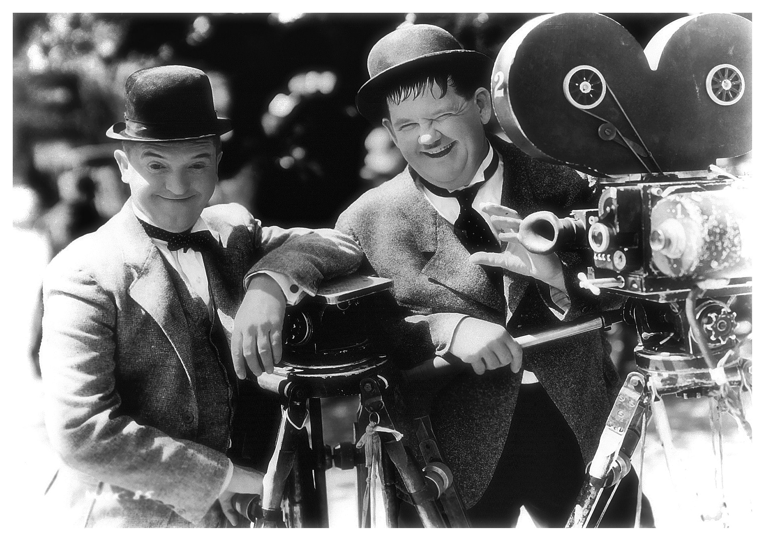 Reproduction Laurel and Hardy 